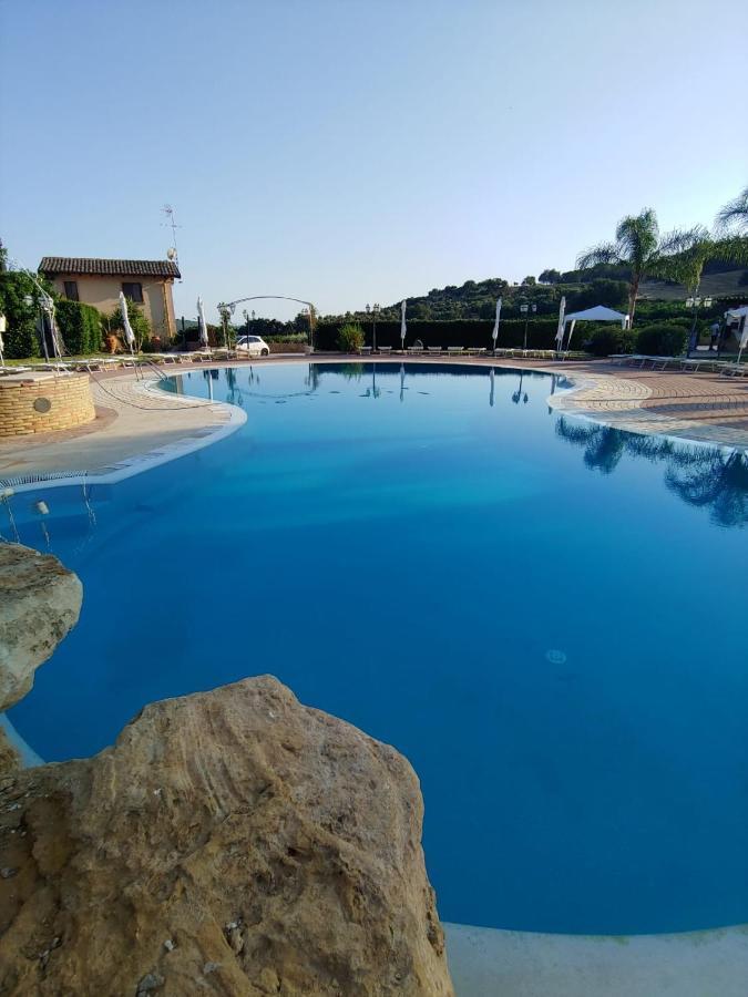 Tenuta Bellaprima Caltagirone Niscemi Buitenkant foto